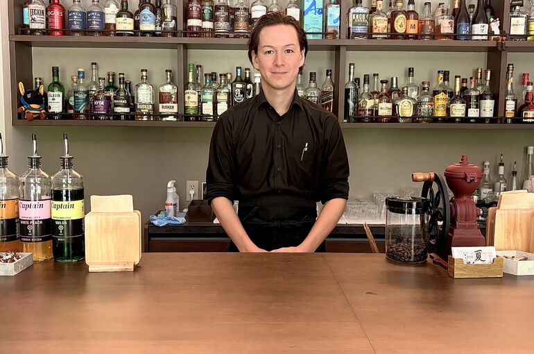    メッセージ機能で再来店の話題作り！遠方からもファンが訪れるお店へ   