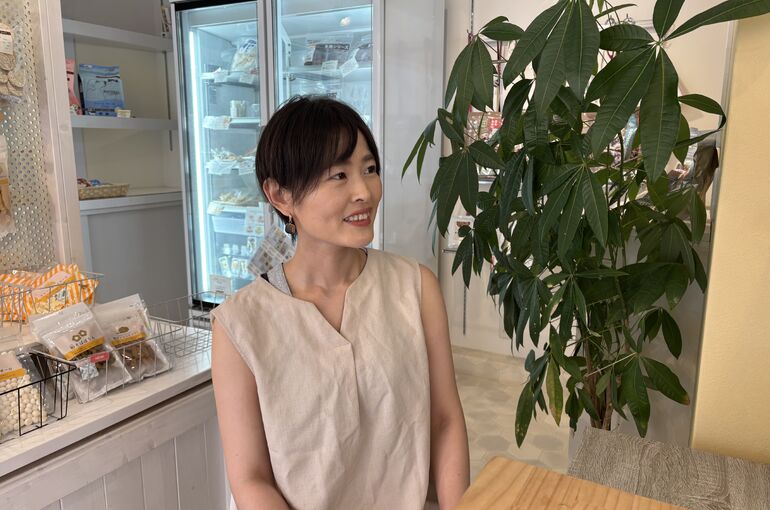    カルテと予約を一括管理！アプリ一つで全て完結   