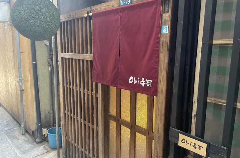    ホームページ導入後1か月で予約が満席に！   