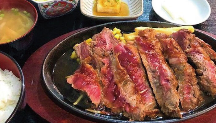 確かな味と丁寧な接客が、 自然とお客様を増やし続けている