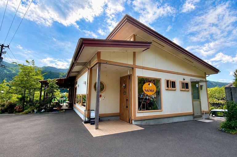    ワンオペの壁をアプリで克服。毎日食べても飽きない『カレーキッチンナディ』の地域密着ファンづくり   